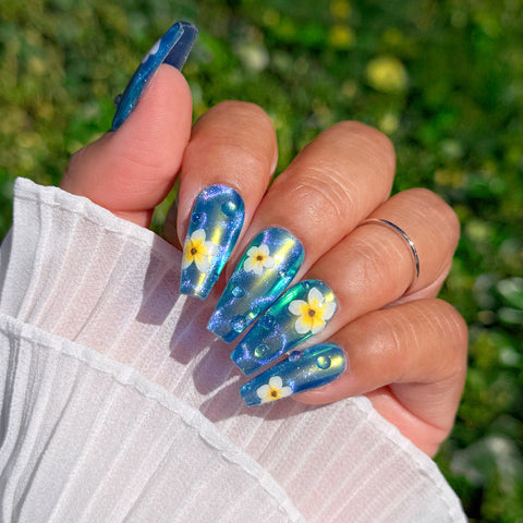 Charme Gel / Cat Eye C31 Caturday Aqua Blue Magnetic Velvet Nail Polish Summer Flower Water Trend