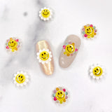 Kawaii Resin Cabochon / Smiley Daisy / White 90s Happy Nail Art