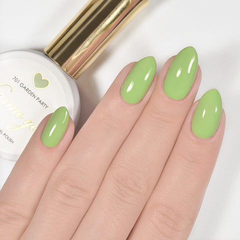 Charme Gel Polish / 701 Garden Party Pastel Green