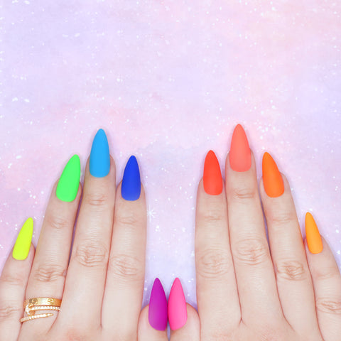 Charme Gel Polish / Neon Glow N03 Peach Ring - Blacklight Reactive Polish Orange Candy