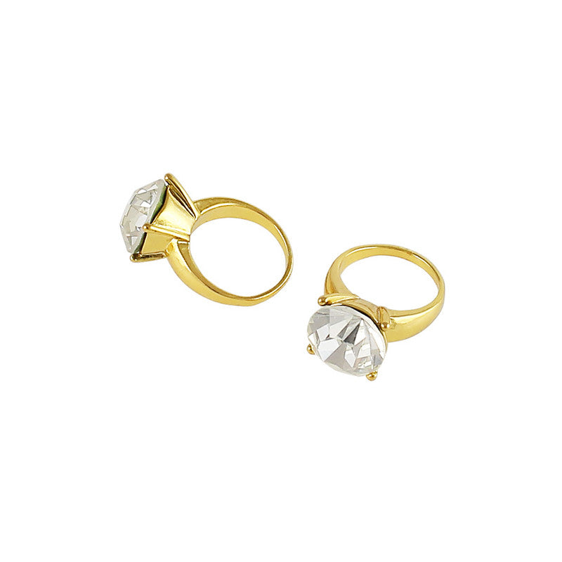 Small Diamond Ring / Gold Small Diamond Ring / Gold