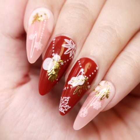 Festive Holiday Nail Art Sticker / Snowy Baubles