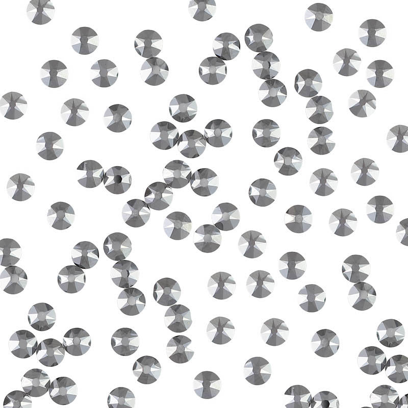 Swarovski Round Flatback Rhinestone / Light Chrome Swarovski Round Flatback Rhinestone / Light Chrome