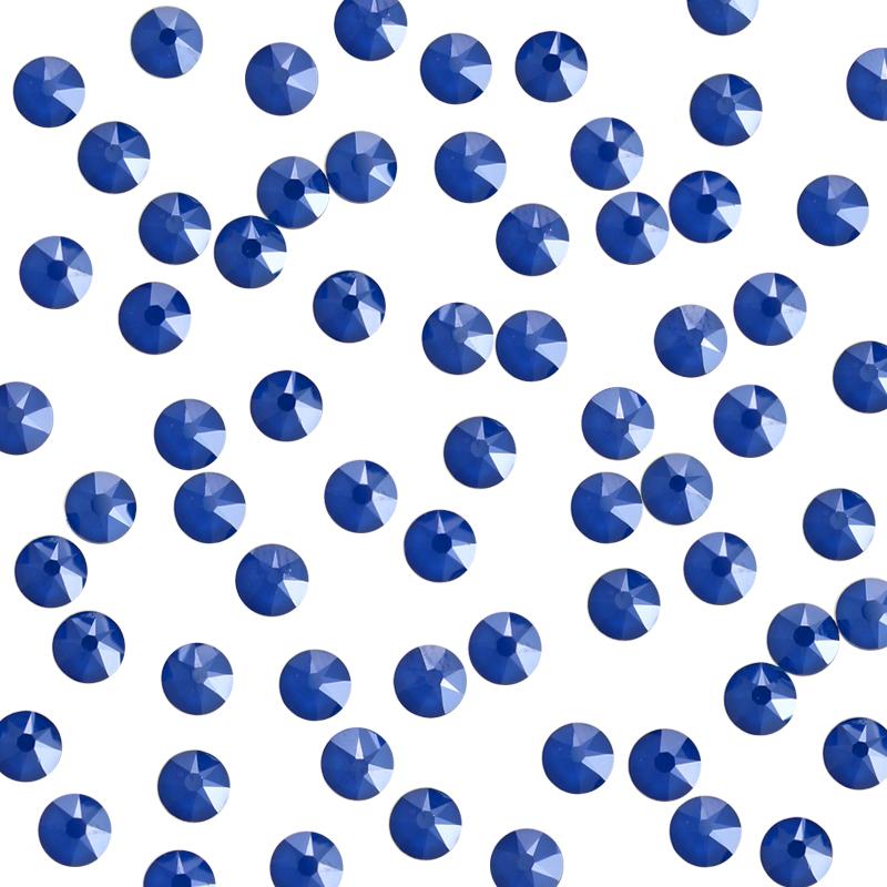Swarovski Round Flatback Rhinestone / Royal Blue Lacquer Nail Art Swarovski Round Flatback Rhinestone / Royal Blue Lacquer