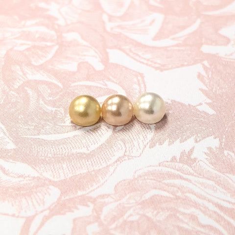 Swarovski 3/4 Round Flatback Pearl / Vintage Gold