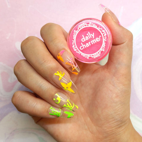 Electric Neon Pigment / Yellow Summer Rainbow Nail Trends