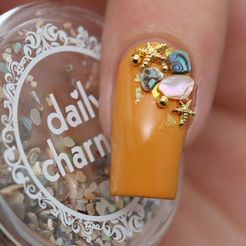 Daily Charme Crushed Seashell / Paua Natural Shell Summer Mermaid Nail