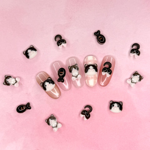 Kawaii Cat Nail Charm Resin Mix / Tuxedo Black White Ca Cute Decor Tail Fish