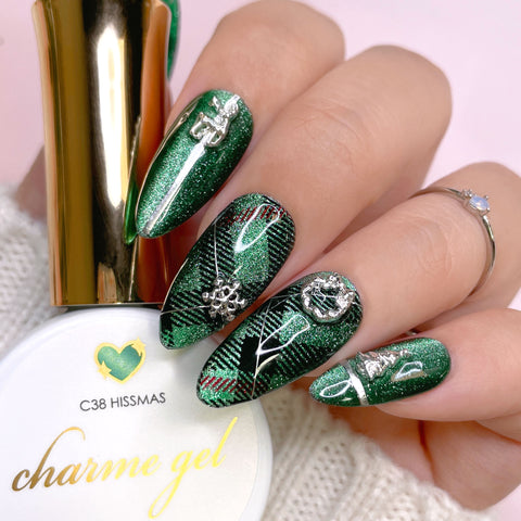 Charme Gel / Cat Eye C38 Hissmas Forest Green Magnetic Nail Polish Christmas Holiday Color Winter Trend