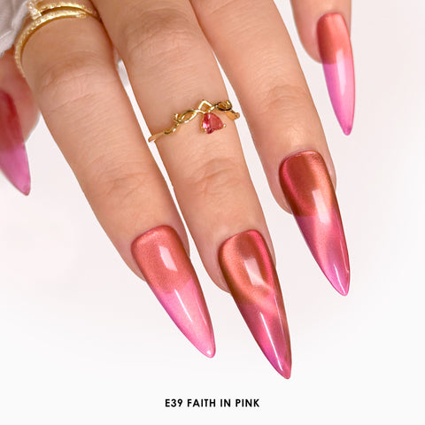 Charme Gel / Cat Eye E39 Faith in Pink Coral Silky Magnetic Color Shifting Nail Polish
