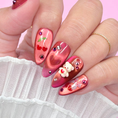 Charme Gel / Cat Eye E39 Faith in Pink Coral Silky Magnetic Color Shifting Nail Polish