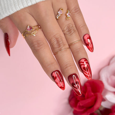 Charme Gel / Cat Eye E55 Holiday Vibe Check Red Nail Polish Magnetic Flash Valentine's Day Heart