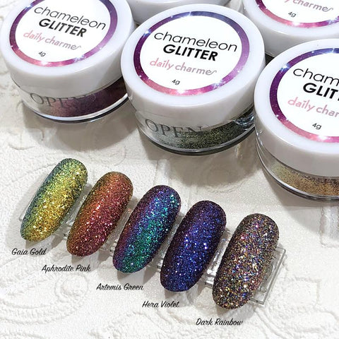 Nail Art Chameleon Color Shifting Glitter / 5 Colors