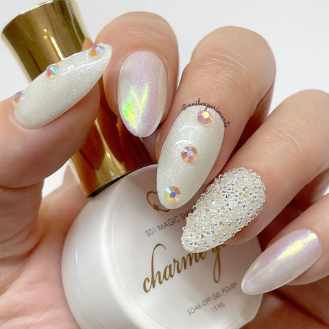 Charme Gel Shimmer S01 Magic Snow White Jelly Nail Polish Art with unichrome and charme crystals by @nailexperiments